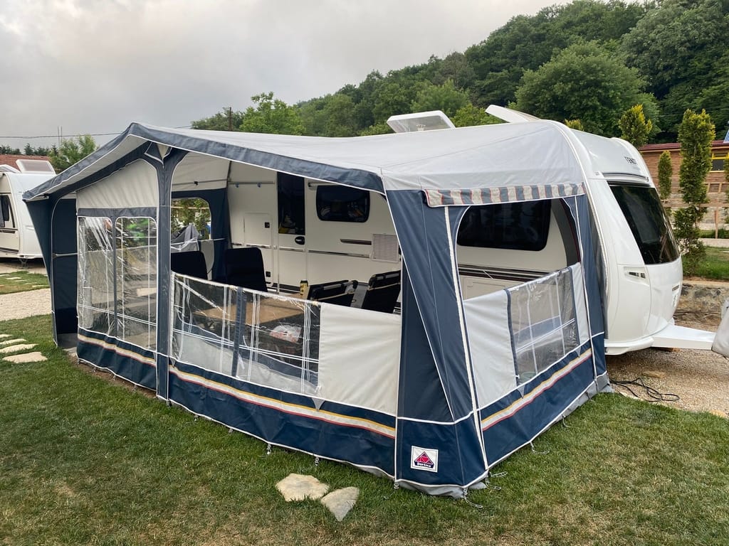 Fonksiyonel çadır ilavesi