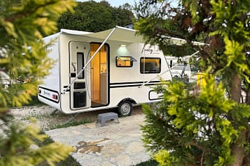 Fancy Karavan